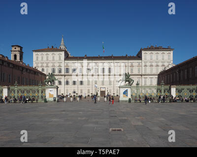 TURIN, ITALIE - circa 2019 MARS : Palazzo Reale (Palais Royal) sens Banque D'Images