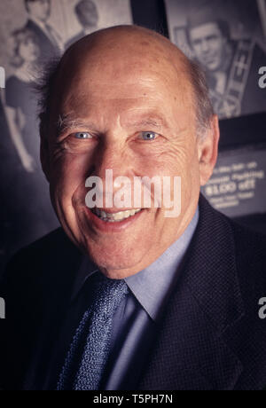 Bernard "Bernie" Sahlins, comédien, auteur, réalisateur, et co-fondateur de la troupe Second City Improv. Banque D'Images