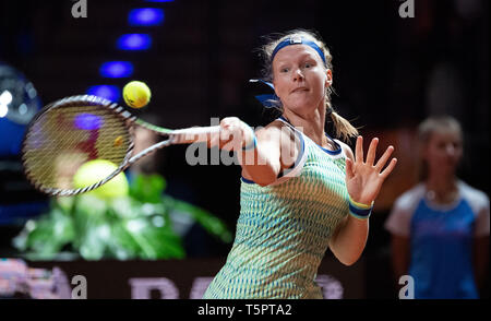 Stuttgart, Allemagne. Apr 26, 2019. Tennis : WTA-Tour - Grand Prix Porsche Stuttgart, des célibataires, des femmes, des quarts de finale, Bertens (Pays-Bas) - Kerber (Allemagne). Kiki Bertens en action. Credit : Marijan Murat/dpa/Alamy Live News Banque D'Images