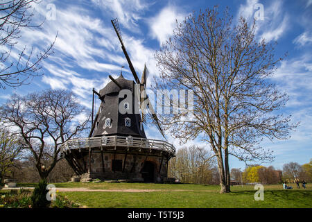 Ancien moulin à vent Slottsmollan à Malmo, Suède Banque D'Images