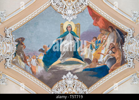 Catane, Italie - 6 avril 2018 : la fresque de l'Immaculée Conception dans l'église Basilique Maria Santissima dell'Elemosina par Giuseppe Sciuti (1896). Banque D'Images