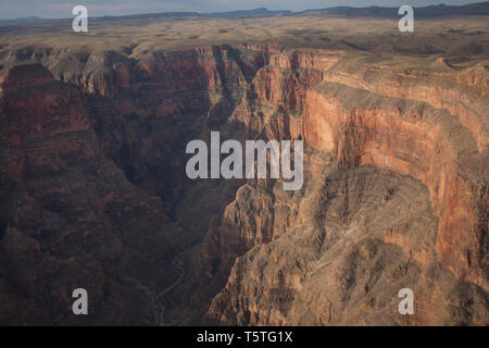 Vue aérienne de la Grand Canyon West Rim Banque D'Images