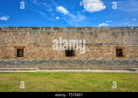 Le Palais du Gouverneur dans l'ancienne ville maya de Uxmal, Merida, Mexique Banque D'Images