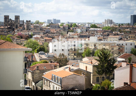 Vue aérienne de la ville de Bordeaux d'un point de vue élevé Banque D'Images