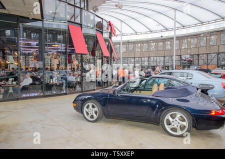 Classic Car Museum à Düsseldorf, Allemagne. Banque D'Images