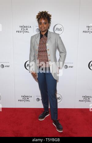 NEW YORK, NEW YORK - 26 avril : Dee Rees assiste aux pourparlers Tribeca et la première de la Reine - 2019 Short Collective Tribeca Film Festival au Printemps Studio le 26 avril 2019 à New York. Photo : Jeremy Smith/imageSPACE/MediaPunch Banque D'Images