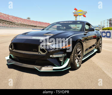 Talladega, AL, États-Unis d'Amérique. Apr 27, 2019. Le Lion d'argent Mustang RTR sur l'affichage à l'argent au lion 300 Talladega Super Speedway à Talladega, AL. Kevin Langley/Sports médias du Sud/CSM/Alamy Live News Banque D'Images