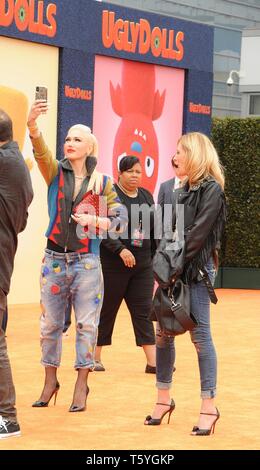 Los Angeles, CA, USA. 27 avr, 2019. au niveau des arrivées pour Premiere UGLYDOLLS, Regal Cinema LA LIVE, Los Angeles, CA, le 27 avril 2019. Credit : Elizabeth Goodenough/Everett Collection/Alamy Live News Banque D'Images