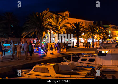 Preko, île de Ugljan, Croatie. Soirée d'été Banque D'Images