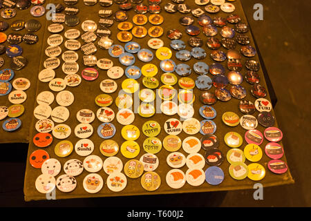 Madrid, Espagne. Apr 27, 2019. Badge, Crédit : Jorge Gonzalez/Pacific Press/Alamy Live News Banque D'Images