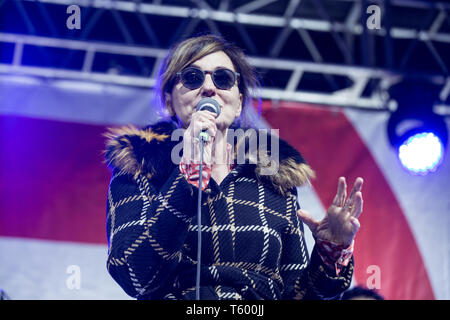 Roma, Italie. Apr 27, 2019. Nicky Nicolai Cinquième édition de "Pè Strada' organisé par le crédit d'urgence à Rome : Matteo Nardone/Pacific Press/Alamy Live News Banque D'Images