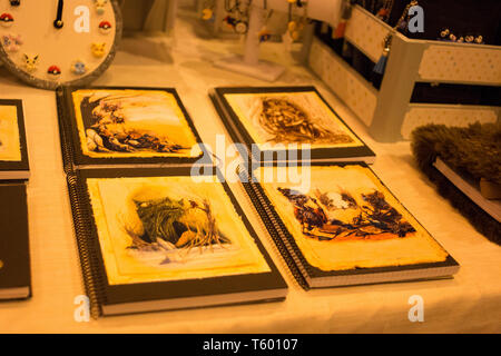 Madrid, Espagne. Apr 27, 2019. Note books. Credit : Jorge Gonzalez/Pacific Press/Alamy Live News Banque D'Images