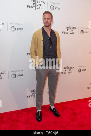 New York, NY - 27 Avril 2019 : Alexander Skarsgard assiste à la première mondiale de l'équipe de tuer au cours de Tribeca Film Festival au Théâtre Stella Artois @ CCMB TRAC Banque D'Images