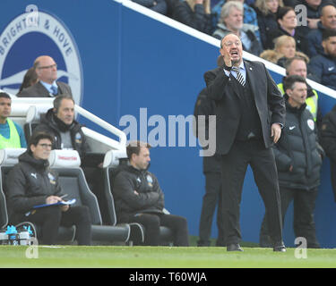 BRIGHTON, Angleterre 27 avril Rafa Benitez manager de Newcastle au cours de la Premier League match entre Brighton et Hove Albion et Newcastle United à l'American Express Community Stadium, Brighton et Hove le samedi 27 avril 2019. (Crédit : Mark Fletcher | MI News) usage éditorial uniquement, licence requise pour un usage commercial. Photographie peut uniquement être utilisé pour les journaux et/ou à des fins d'édition de magazines. Banque D'Images