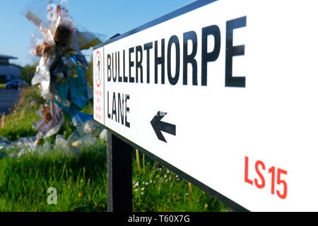 Bullerthorpe entre voie Colton & Swillington à Leeds, est un célèbre route qui est connue pour son taux élevé d'accidents, avec de nombreuses victimes. Banque D'Images