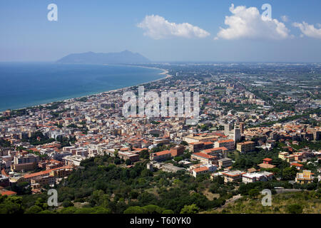 Vue panoramique sur la ville d'Anzio en Italie Banque D'Images