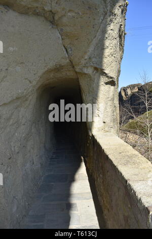 Meilleur des météores Grèce Monestaries sur les rochers de la métamorphose des os 13ème siècle Monastère de moines voyage Top 10 des sites religieux de la Grèce La Grèce Voyage Banque D'Images