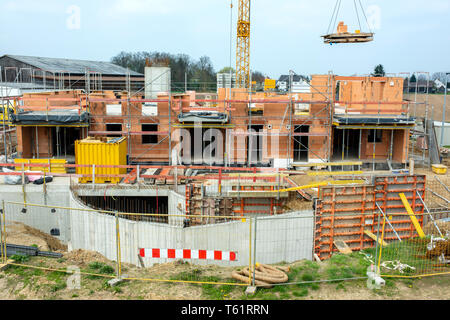 Nouvelle maison construite dans la construction Banque D'Images