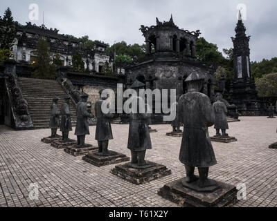 Tombe royale de Khai Dinh (Lăng Khải Định) à proximité de Hue, Vietnam, Asie Banque D'Images