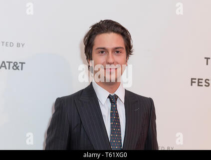 New York, USA. Apr 27, 2019. New York, New York, USA. Apr 27, 2019. Nat Wolff assiste à la première mondiale de l'équipe de tuer au cours de Tribeca Film Festival au Théâtre Stella Artois @ CCMB TRAC Crédit : Lev Radin/Pacific Press/Alamy Live News Crédit : PACIFIC PRESS/Alamy Live News Banque D'Images