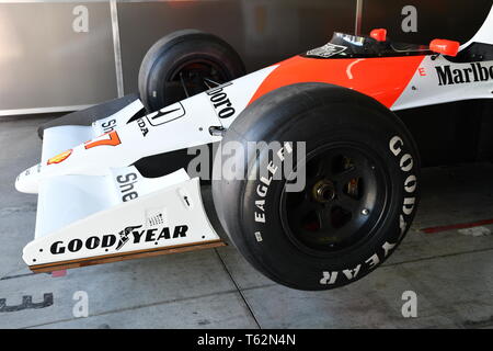 Imola, 27 avril 2019 Historique 1990 : F1 McLaren MP4-5B ex Ayrton Senna - Gerhard Berger dans le fort au cours de Minardi jour Historique 2019 au circuit d'Imola Banque D'Images
