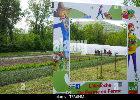 Ferme biologique, Chomerac, Ardèche, France Banque D'Images