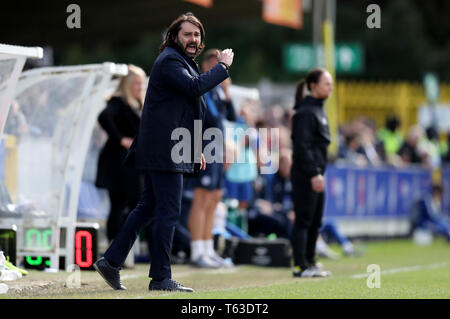 Reynald Pedros Lyon manager au cours de l'UEFA Women's Champions League semi finale deuxième match aller au Cherry Red Records Stadium, Londres Banque D'Images