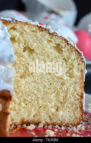 Texture Macro de pain de levure, bun, panettone ou brioche de Pâques. Close up. Focus sélectif. Banque D'Images