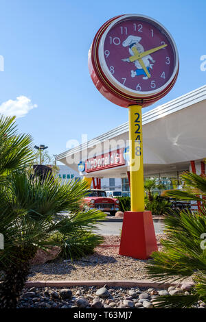 Restaurant McDonald's à l'ancienne et de drive-thru à Las Vegas, Nevada, USA Banque D'Images