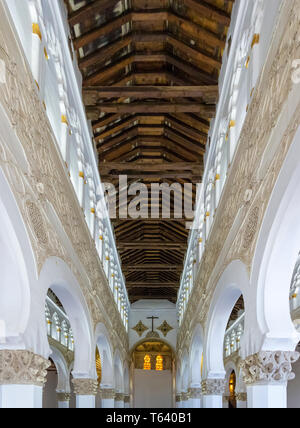 Synagogue de Santa María La Blanca. Toledo, Espagne. Banque D'Images