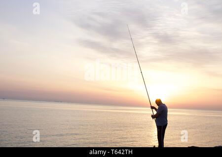 Pêche à la ligne en mer du Koweït Banque D'Images