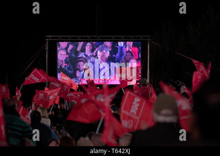 Avril 2019. Valence, Espagne. Réunion de clôture de la campagne du candidat Pedro Sanchez à Valence Banque D'Images