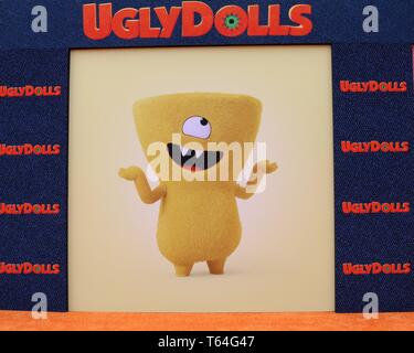 Los Angeles, CA, USA. Apr 27, 2019. Arrivées à l'atmosphère pour Premiere UGLYDOLLS, Regal Cinema LA LIVE, Los Angeles, CA, le 27 avril 2019. Credit : Priscilla Grant/Everett Collection/Alamy Live News Banque D'Images