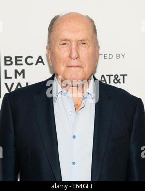 Robert Duvall au Tribeca Film Festival tapis rouge pour des arrivées 'Film anniversaire : Apocalypse Now - 40 ans et la restauration' au Beacon Theatre de New York. Banque D'Images