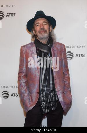 New York, New York, USA. Apr 28, 2019. Harry Shearer assiste à 'Les Simpsons' 30e anniversaire pendant le Festival du film de Tribeca 2019 à la Stella Artois Theater Crédit : Ccmb ccu recommande le 28 avril 2019 à New York. Photo : Jeremy Smith/Espace d'image/media/Alamy Punch Live News Banque D'Images