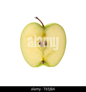 Close up un tour de coupe fine tranche de pomme verte fraîche, rétro-éclairé et isolé sur fond blanc Banque D'Images