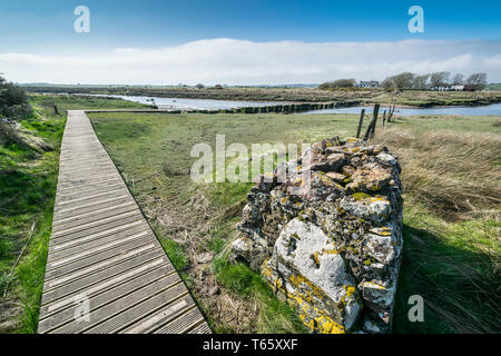 Stepping Stones sur la rivière Afon Braint près de Dwyran village sur Anglesey au nord du Pays de Galles Banque D'Images