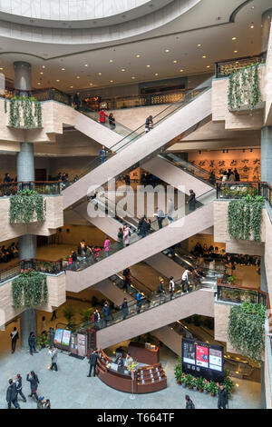 Intérieur du Musée de Shanghai, Pudong New Area, Shanghai, Chine Banque D'Images