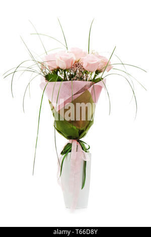 Bouquet coloré de fleurs de roses rose en blanc v Banque D'Images