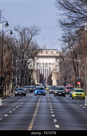 L'Arcul de Triumf ou Arc de Triomphe, Bucarest, Roumanie Banque D'Images