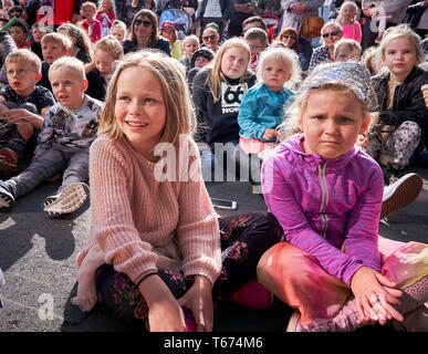 Les enfants, Journée Culturelle, Reykjavik, Islande Banque D'Images