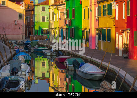 Voir l'île de Burano. Lagune de Venise Banque D'Images