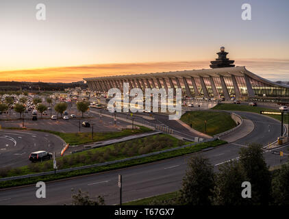 À l'aube à l'aéroport de Dulles, près de Washington DC Banque D'Images