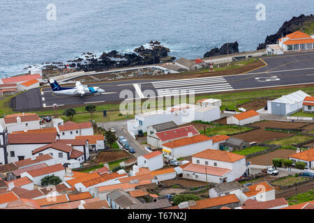 Vila do Corvo village et d'atterrissage, l'île de Corvo, Açores, Portugal. Banque D'Images