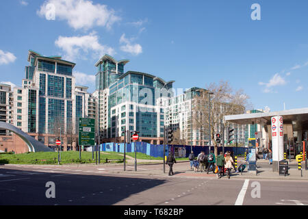 La gare routière de Vauxhall et riverside apartments à Londres, Angleterre Banque D'Images