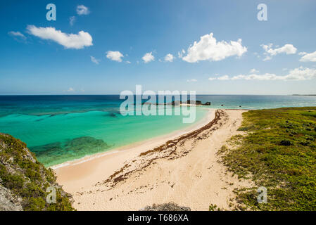 Dragon Cay et Mudjin Harbour Beach, Middle Caicos, îles Turques et Caïques, des Caraïbes. Banque D'Images