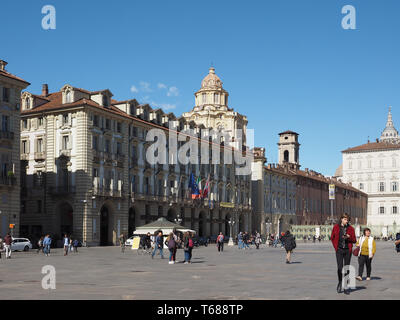 TURIN, ITALIE - circa 2019 mars : La Piazza Castello square Banque D'Images
