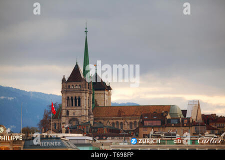 La ville de Genève sommaire avec la Cathédrale St Pierre Banque D'Images