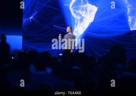 San Jose, États-Unis. Apr 30, 2019. Facebook PDG Mark Zuckerberg parle lors de la F8 developer conference au McEnery Convention Center. Credit : Andrej Sokolow/dpa/Alamy Live News Banque D'Images