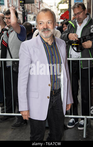 Londres, Royaume-Uni. Apr 30, 2019. Graham Norton assiste à l'homme de La Mancha' soirée d'ouverture au London Coliseum le 30 avril 2019 à Londres, Royaume-Uni. Crédit : Gary Mitchell, GMP Media/Alamy Live News Banque D'Images